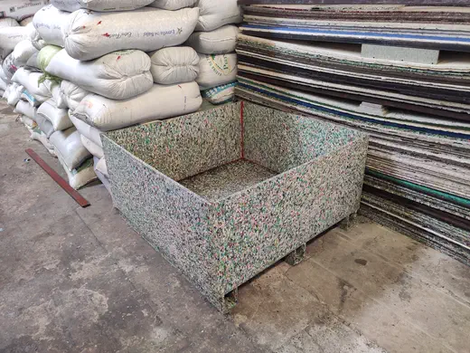 2022 10 31 10.10.34 — industria del campo con plástico reciclado