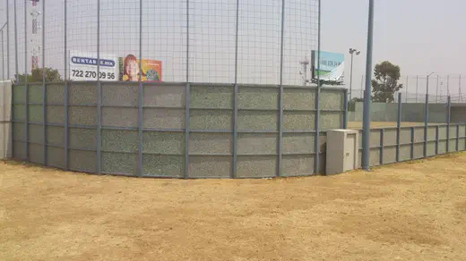 Cancha valladolid — canchas y bardas escolares de tabla plástica