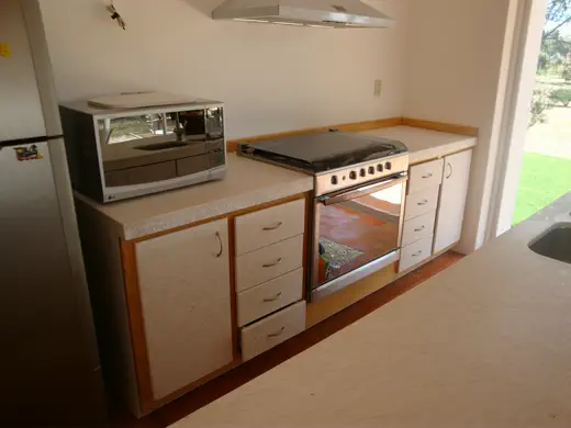 Cocina de lujo 7 — mobiliario de madera plástica