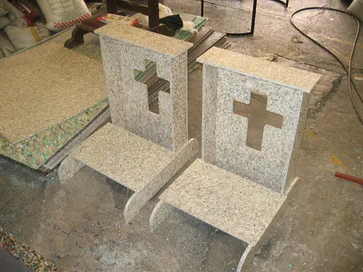 Reclinatorio 3 — mobiliario de madera plástica