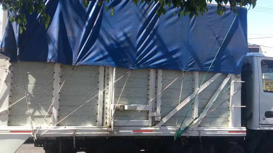 Redilas de camión de carga fabricadas con tabla de madera plástica